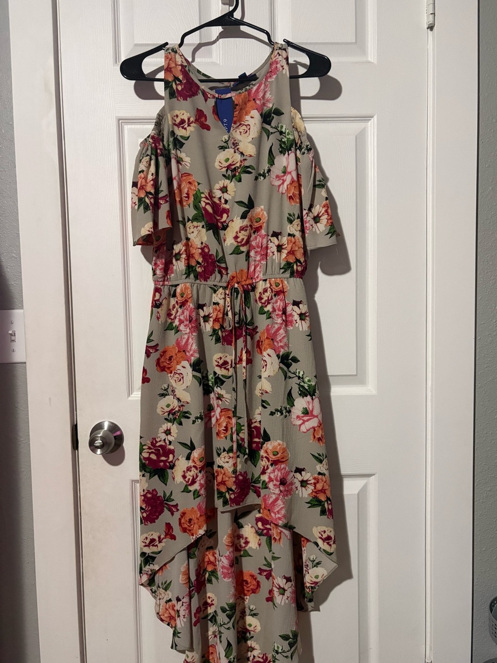 Apt. 9 Floral Keyhole Dress in Gray with Pink, Orange & Green
